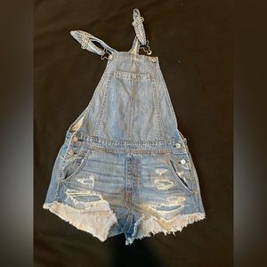 American eagle overall shorts, small